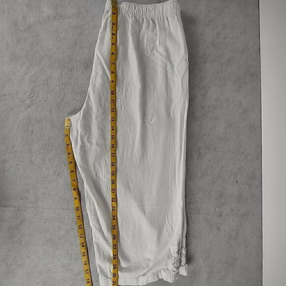 Kim Rogers Women's Two Pocket White 100% Cotton Lightweight Capri Pants, Size M - Picture 7 of 11